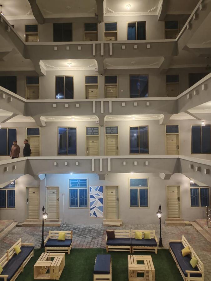 The Mandarin Inn Gilgit Dış mekan fotoğraf